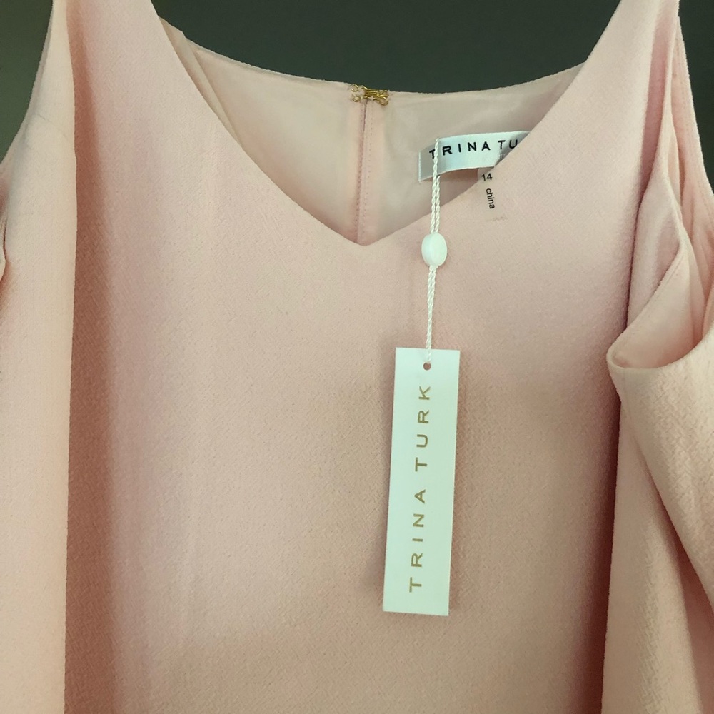 Trina Turk pink shift dress w/ POCKETs